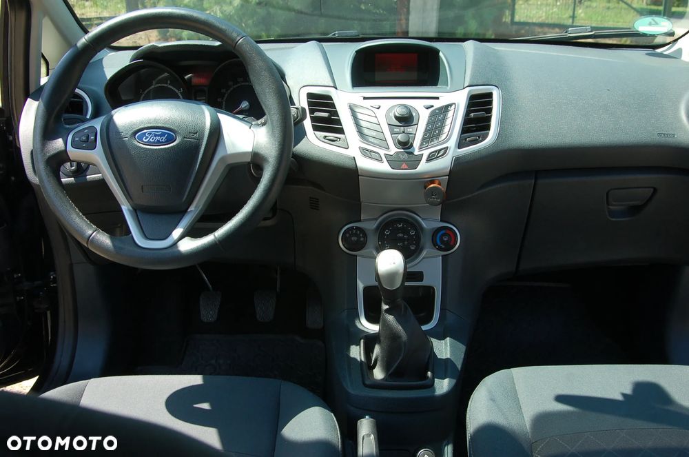 Ford Fiesta 1.25 Ghia EU5 - 8