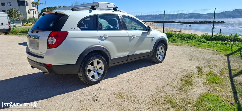 Chevrolet Captiva 2.0 VCDi Seven Extreme 7L - 4