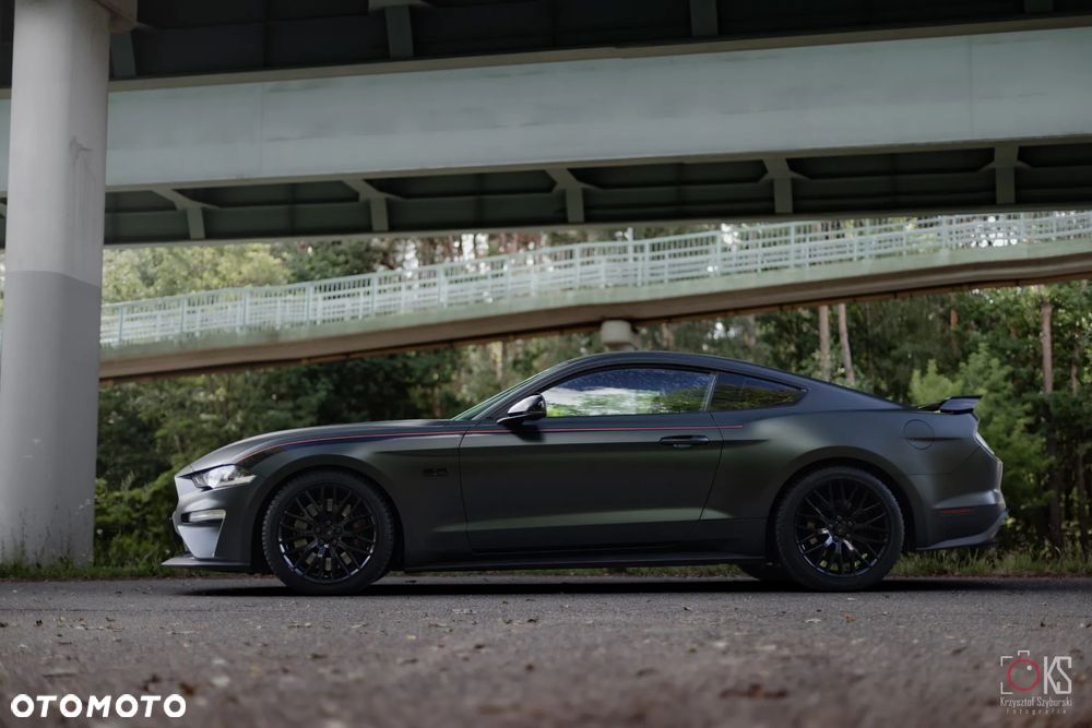 Ford Mustang - 14