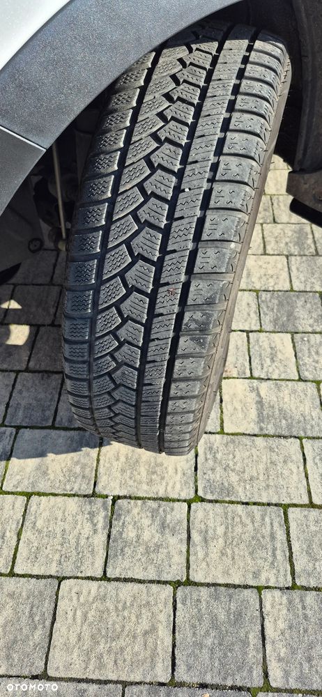 Kia Sportage 2.0 CRDI L AWD - 5