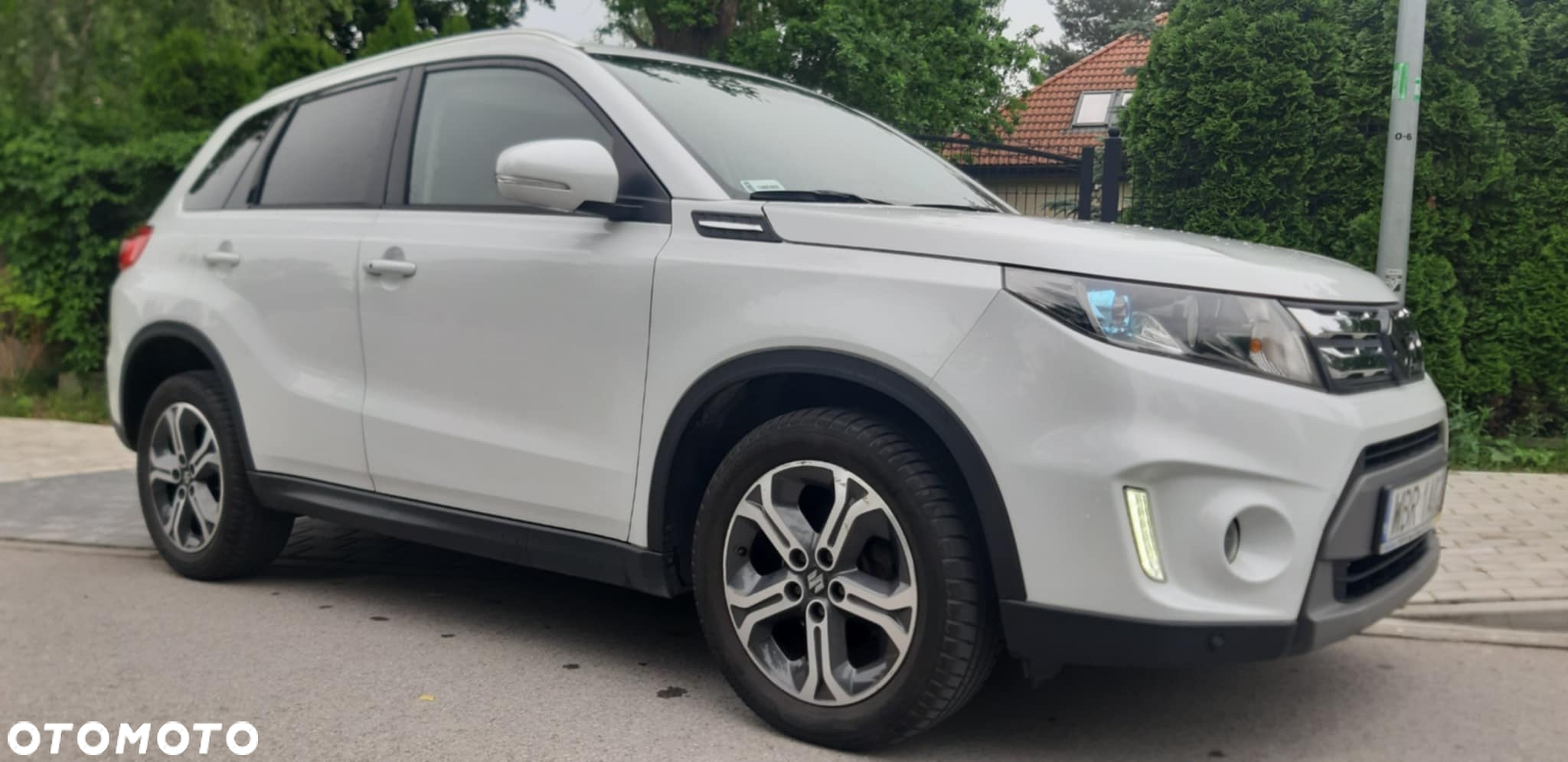 Suzuki Vitara 1.6 XLED 2WD - 8