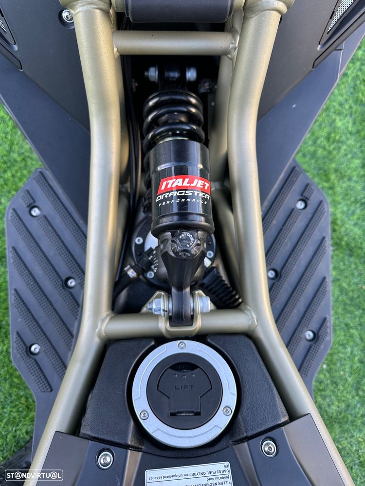 Italjet Dragster 125 - 12