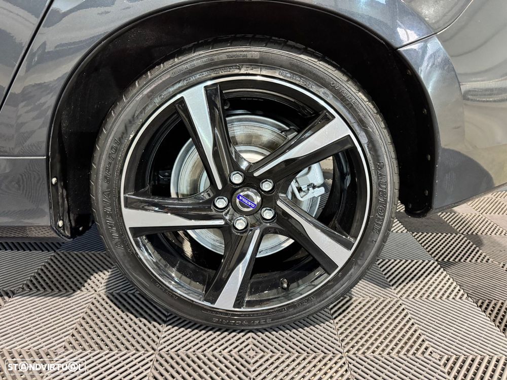Volvo S60 2.0 D2 R-Design - 28