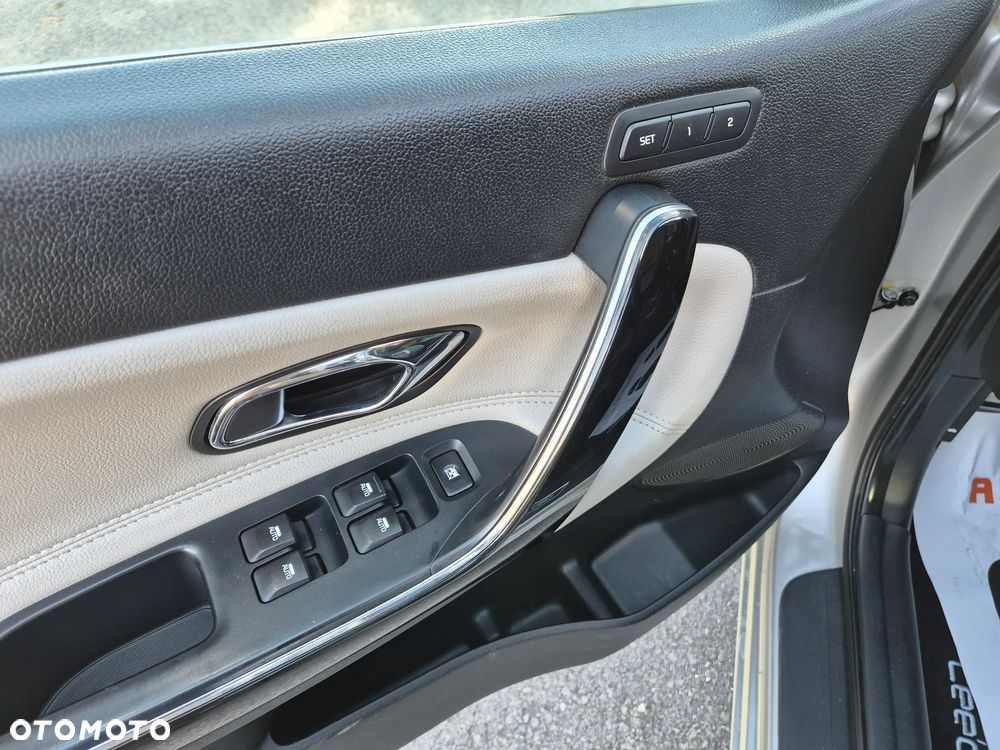 Kia Ceed - 21