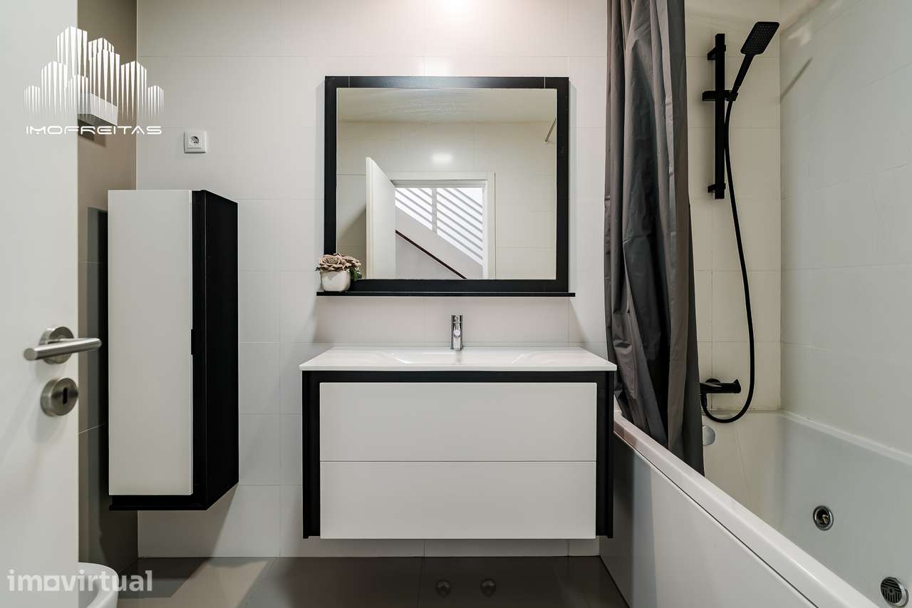 Moradia T4 de Luxo com Piscina numa das Melhores Zonas de Braga! - Grande imagem: 5/40