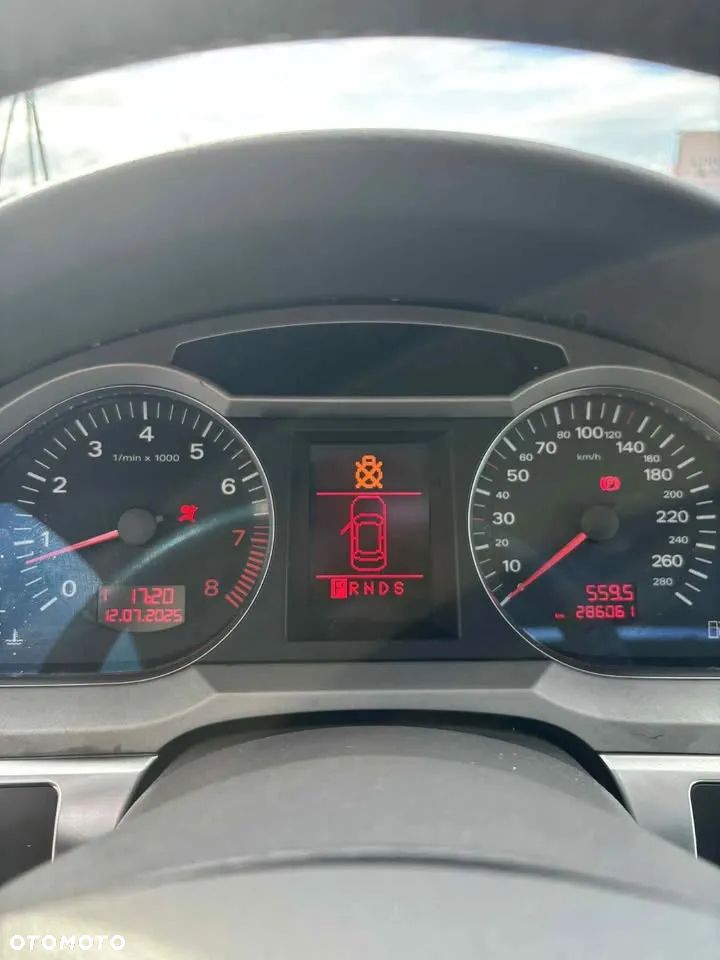 Audi A6 - 12