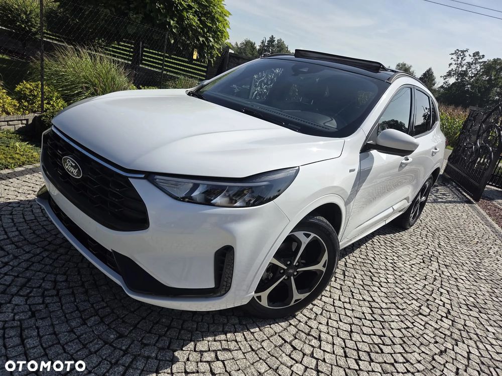 Ford Kuga - 16