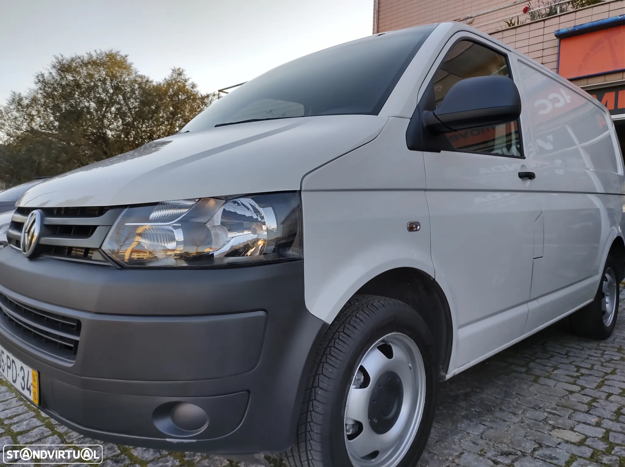 VW TRANSPORTER - 4