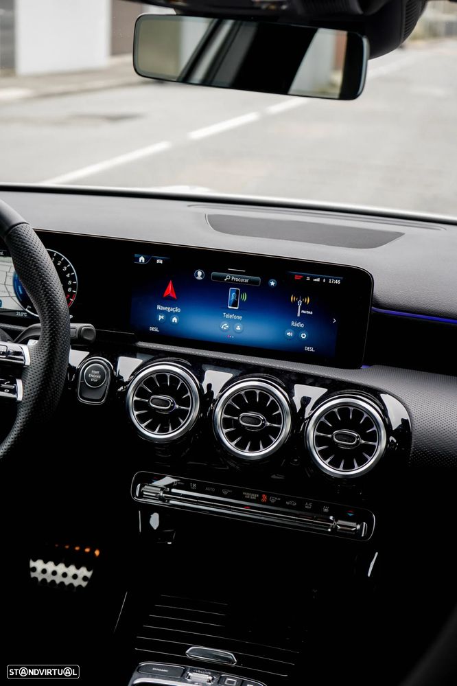 Mercedes-Benz A 250 e AMG Line - 6