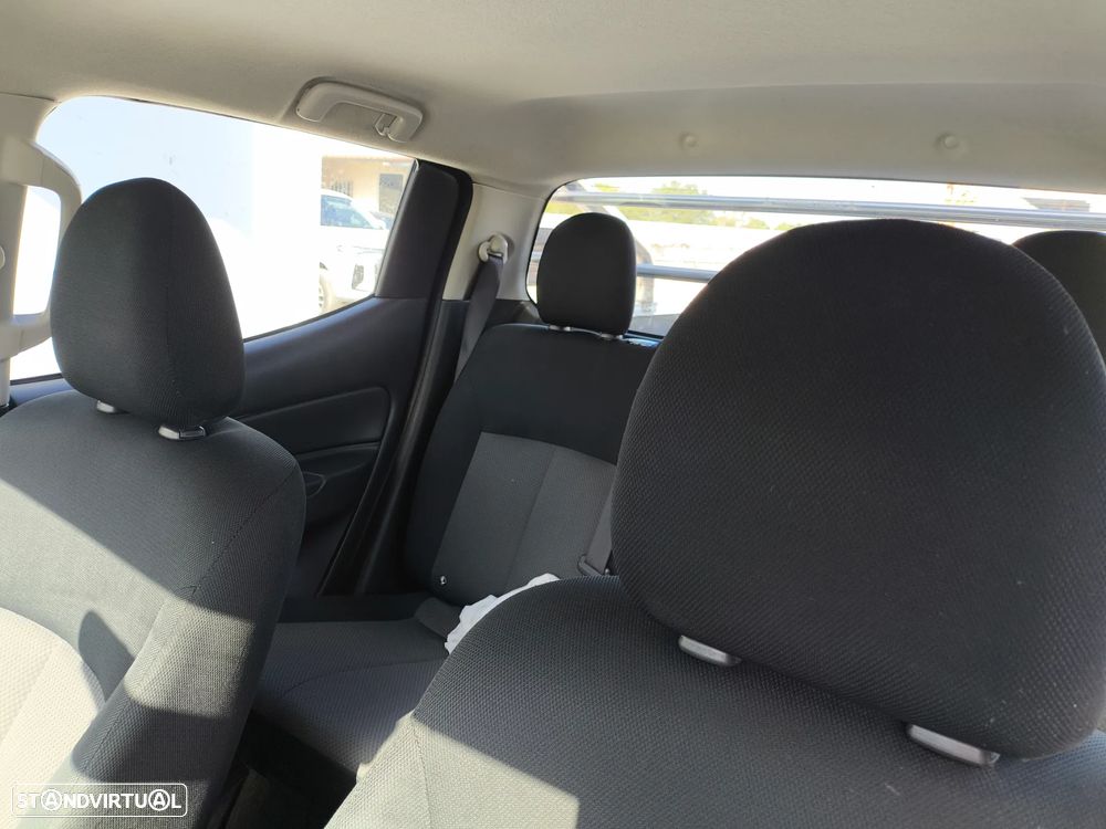 Mitsubishi L200 2.3 DI-D CD Invite Strakar Look 2WD - 6