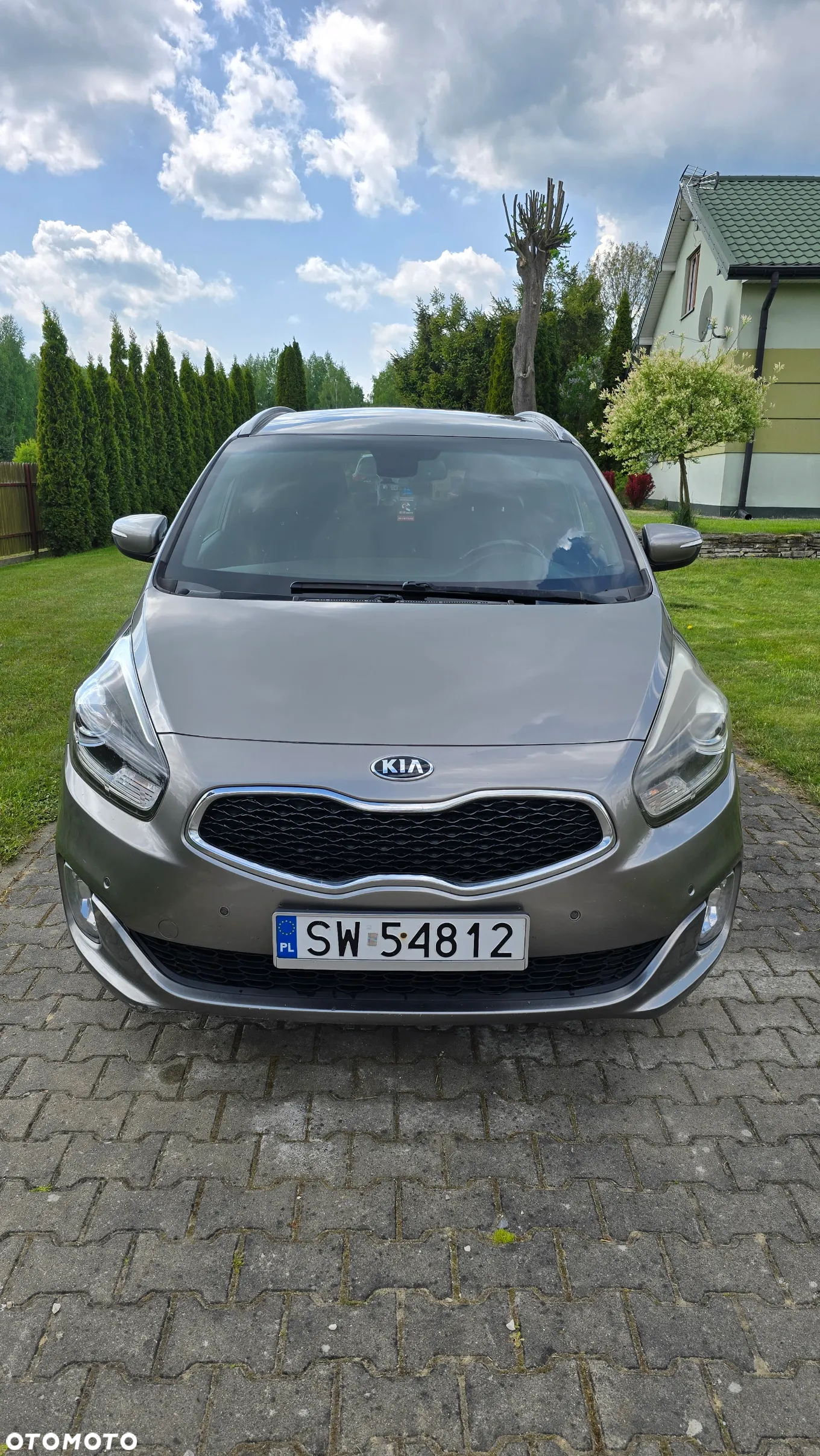 Kia Carens 1.7 CRDi L 7os - 8