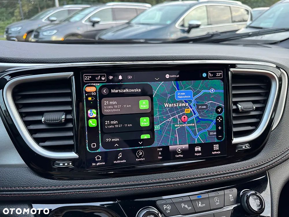 Chrysler Pacifica - 40