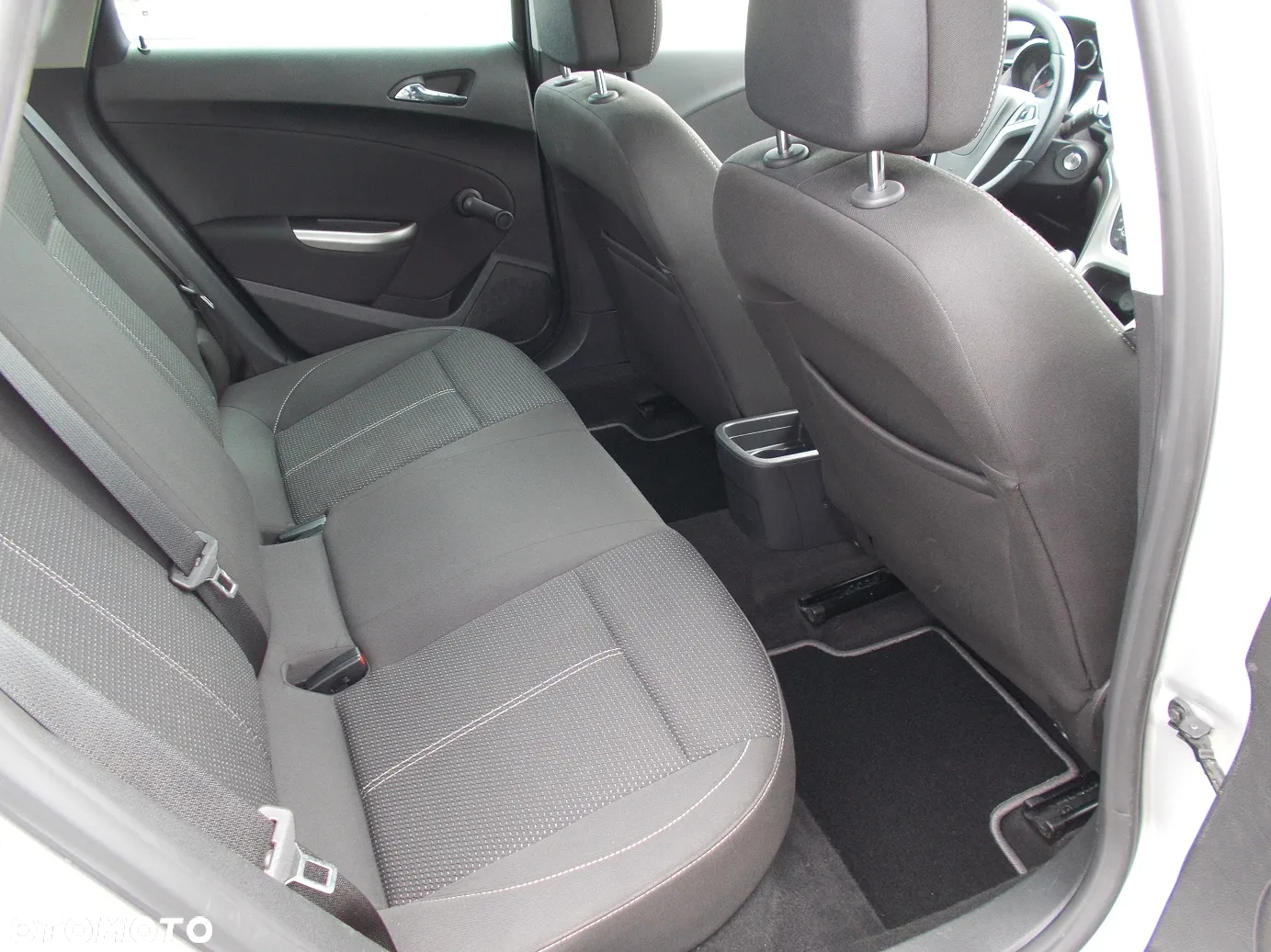 Opel Astra IV 1.4 T Edition 150 - 15