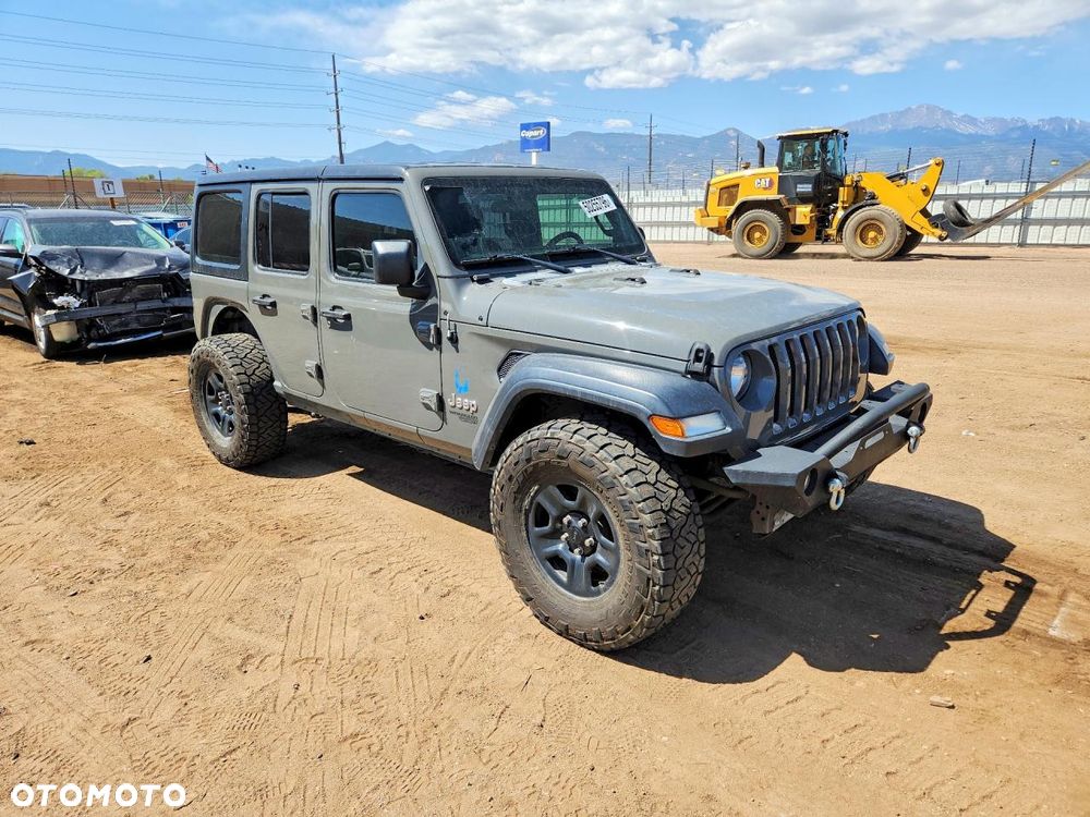 Jeep Wrangler - 5