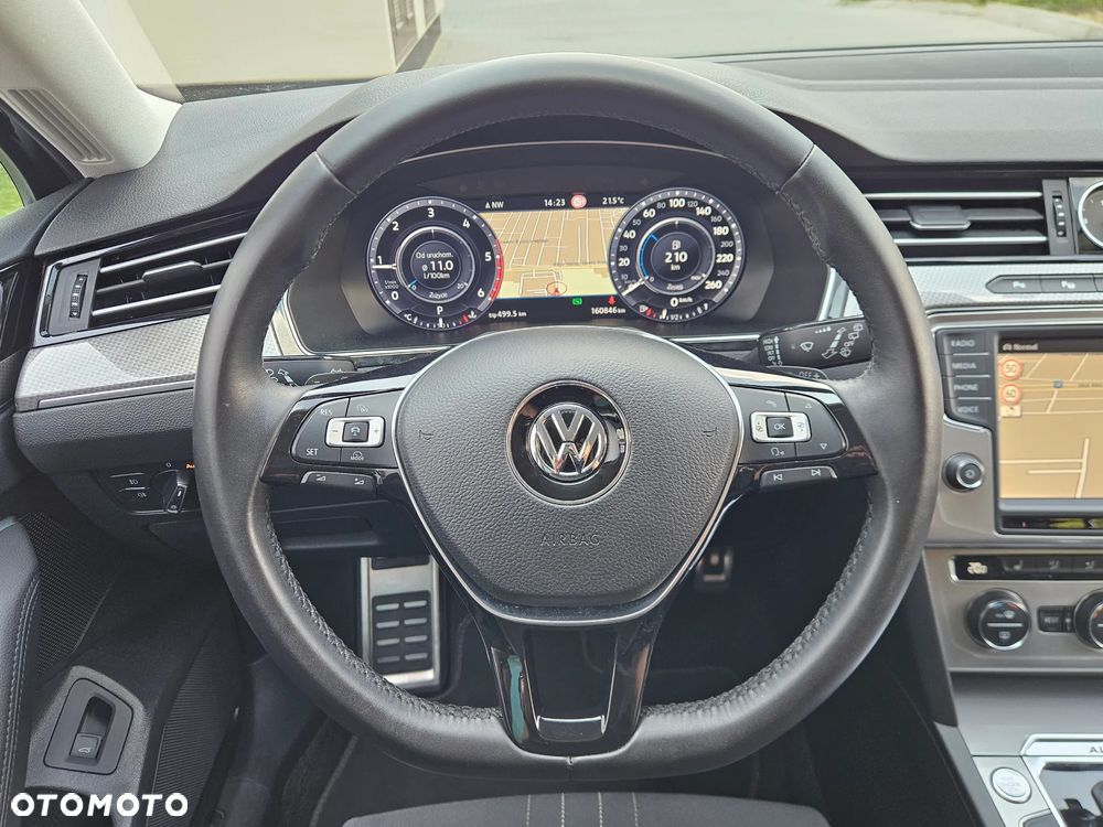 Volkswagen Passat Variant 2.0 TDI SCR 4Motion DSG Highline - 6