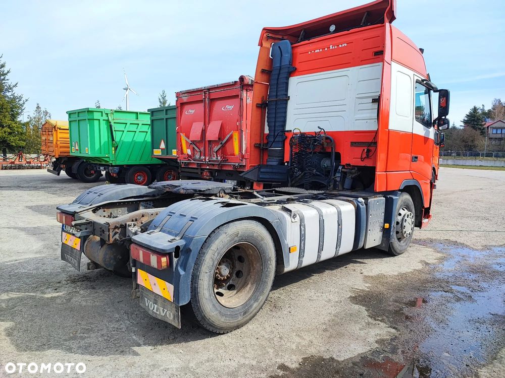 Volvo - 7