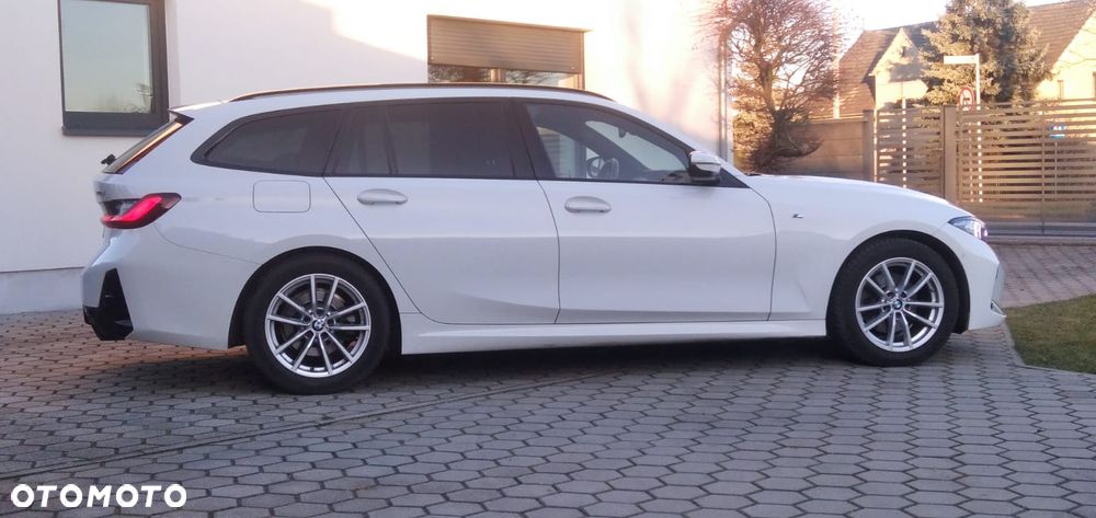 BMW Seria 3 320d Edition M Sport Shadow - 13