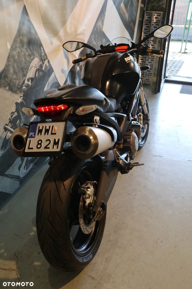 Ducati Monster - 24