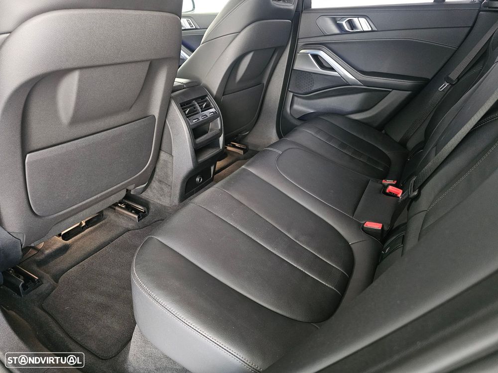 BMW X6 40 d xDrive Pack M - 38