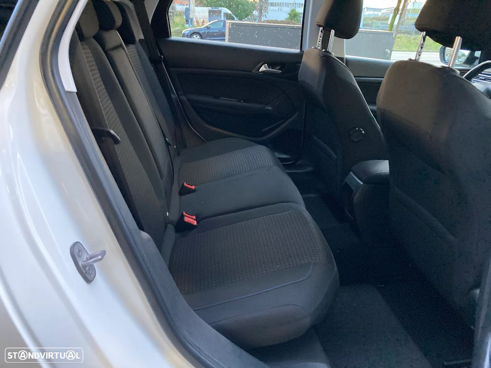 Peugeot 308 SW BlueHDi 130 Stop & Start Style - 33