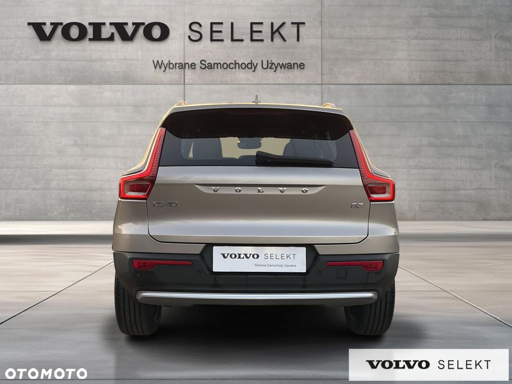 Volvo XC 40 - 6