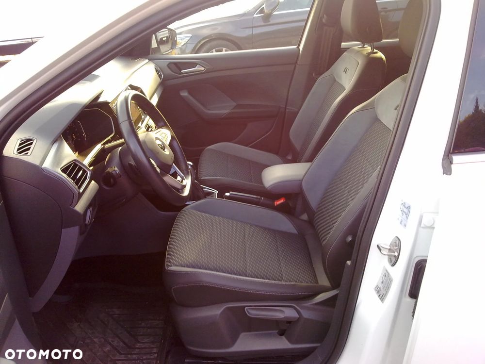 Volkswagen T-Cross 1.5 TSI OPF DSG R-Line - 13