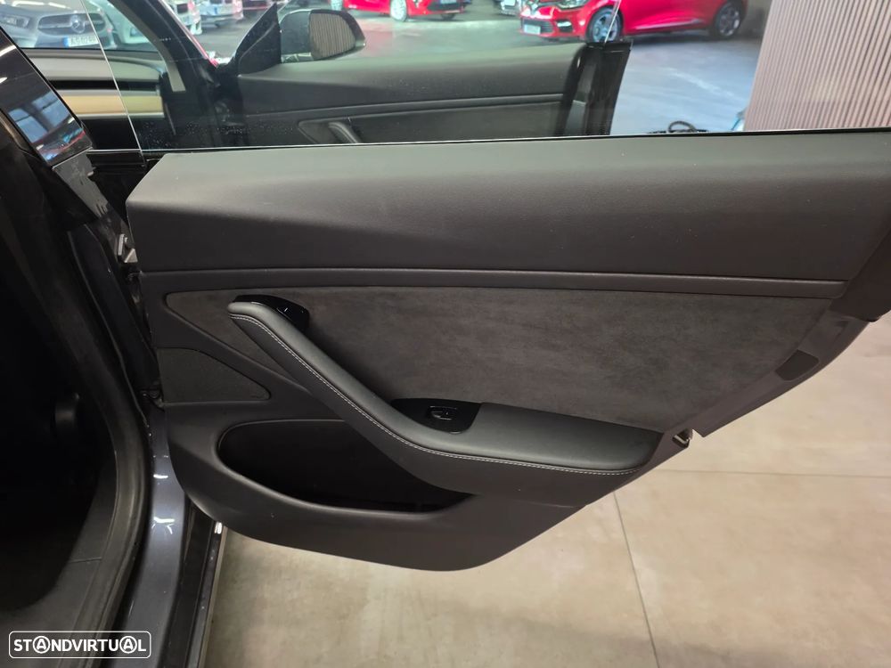 Tesla Model 3 Standard Range Plus RWD - 7