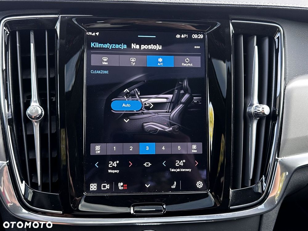 Volvo S90 - 27
