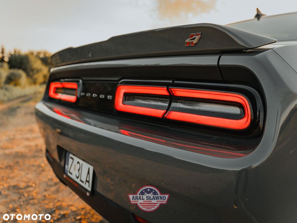 Dodge Challenger 3.6 GT AWD - 28