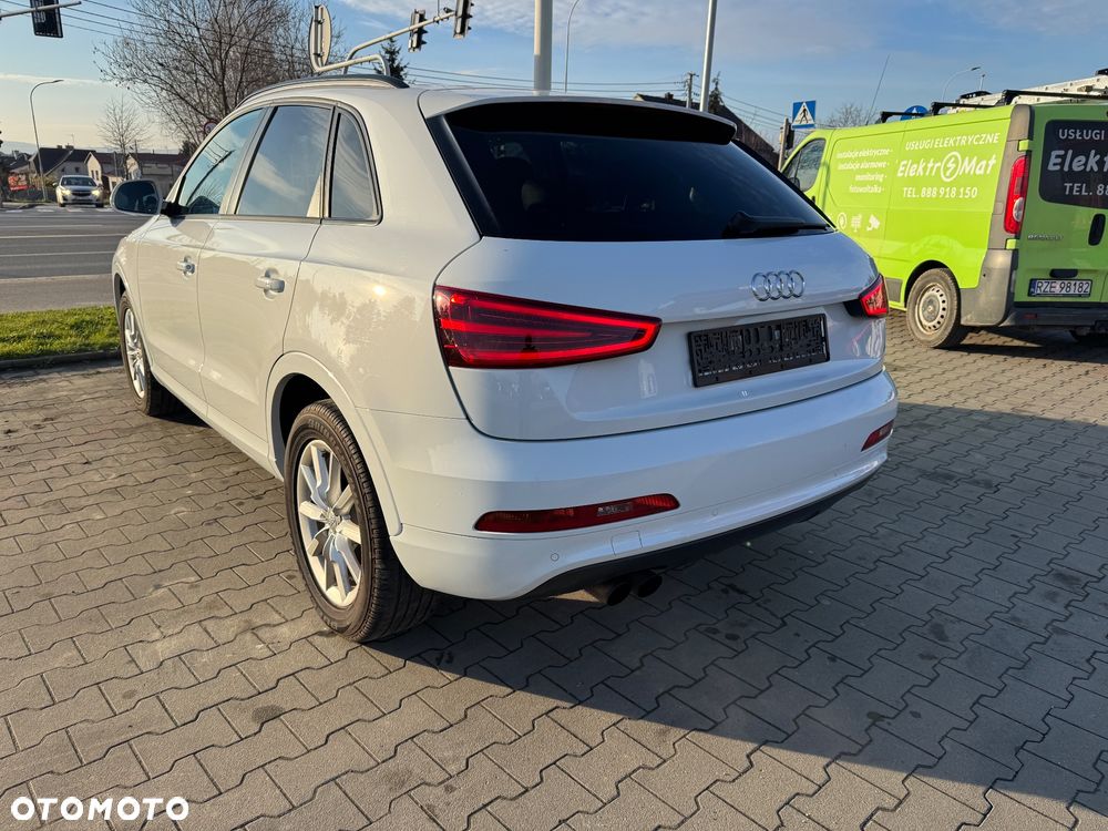 Audi Q3 - 4