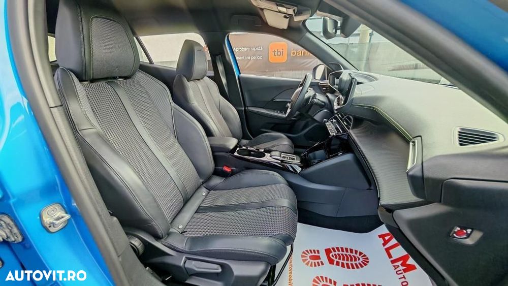 Peugeot 2008 - 13