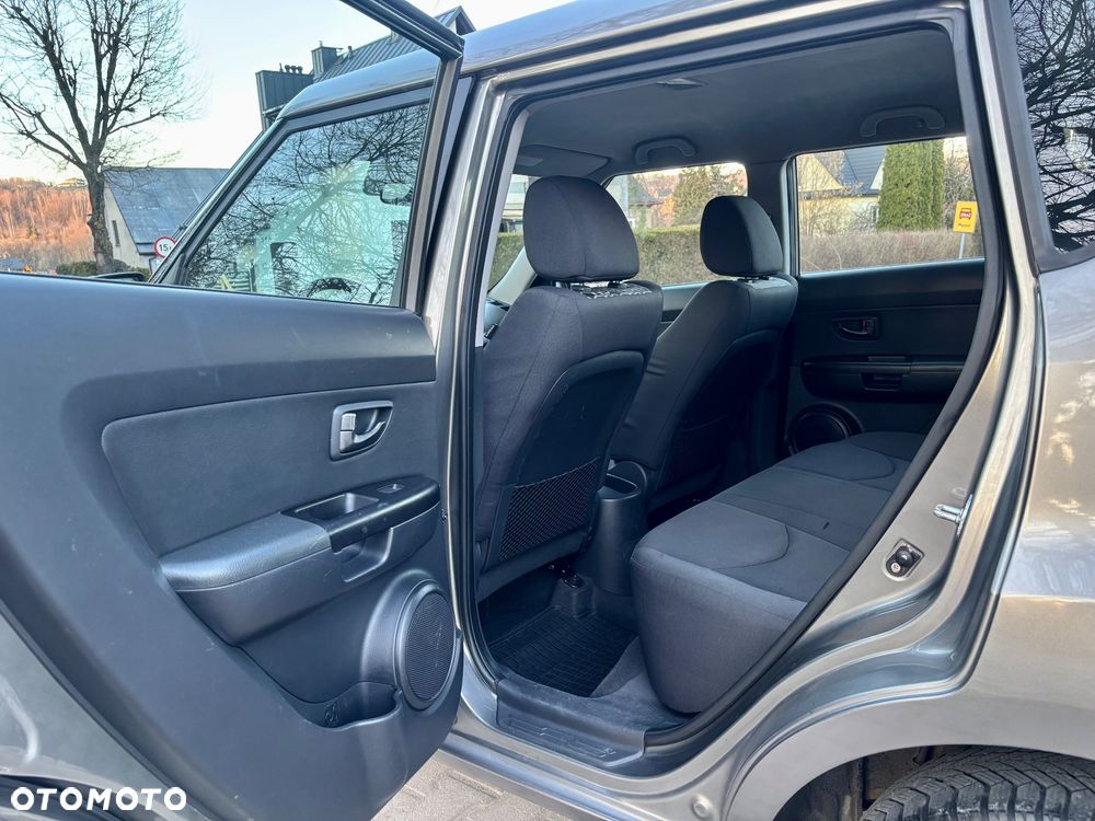 Kia Soul 1.6 CRDI L - 24