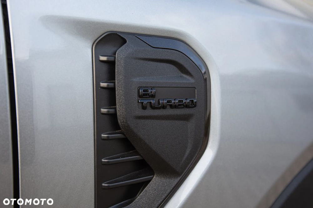 Ford Ranger Wildtrak - 12