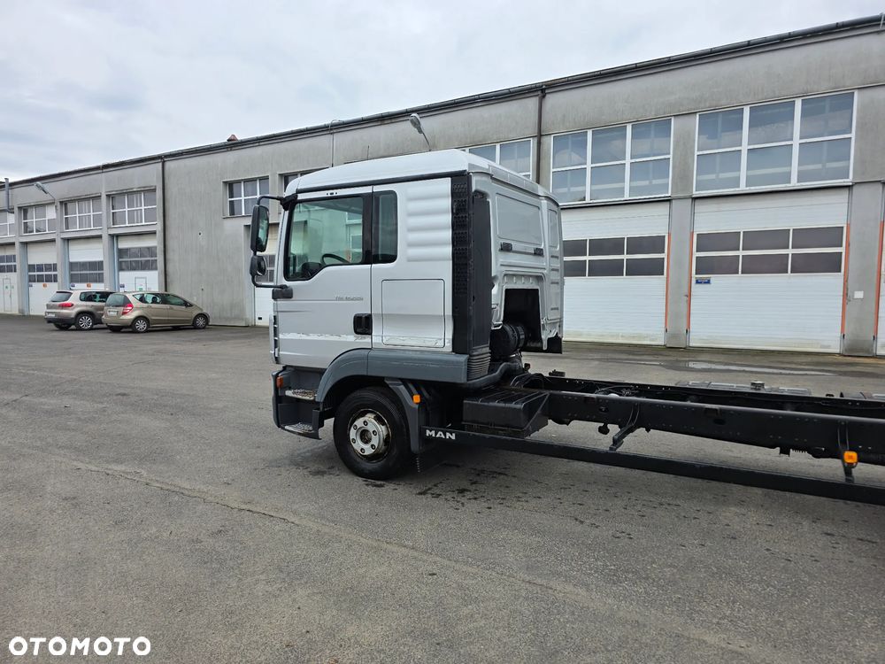 MAN TGL - 22