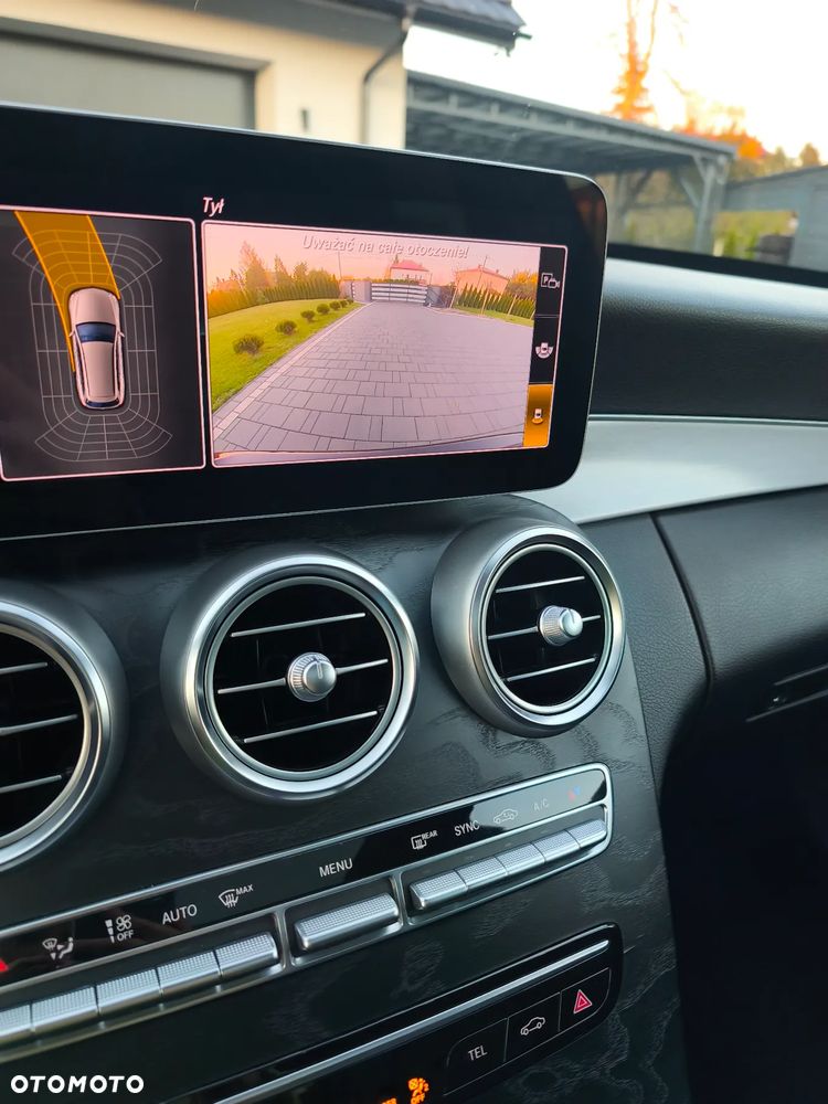 Mercedes-Benz Klasa C 180 d T 9G-TRONIC AMG Line - 17