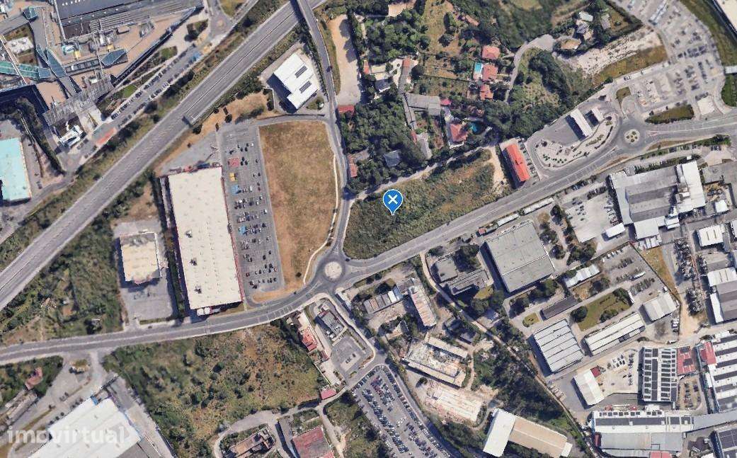 Terreno 7.300m2 em Localização Premium – Alto Potencial Comercial - Grande imagem: 3/13