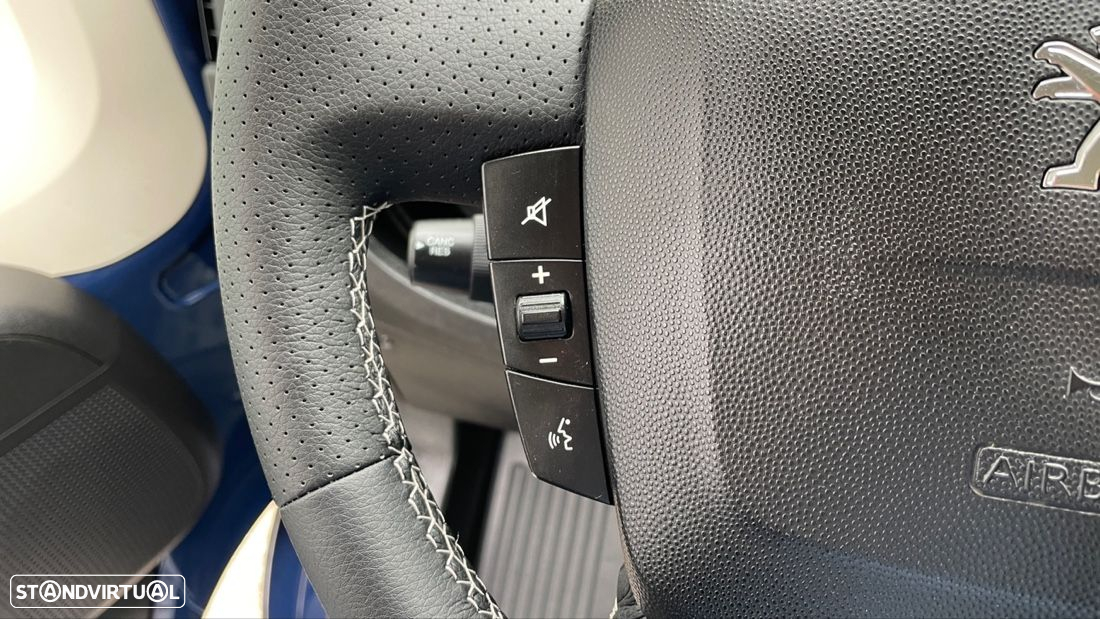Peugeot Boxer 2.2 BlueHDI 165 CV - 32