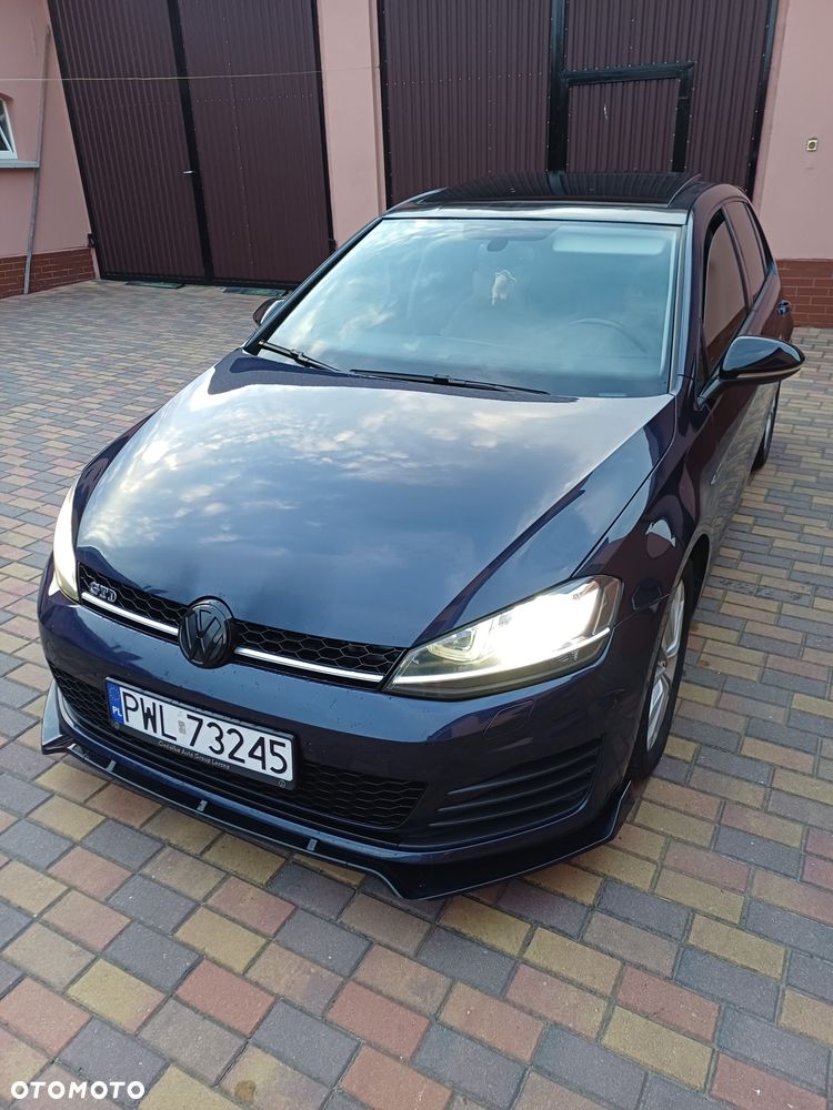Volkswagen Golf - 9
