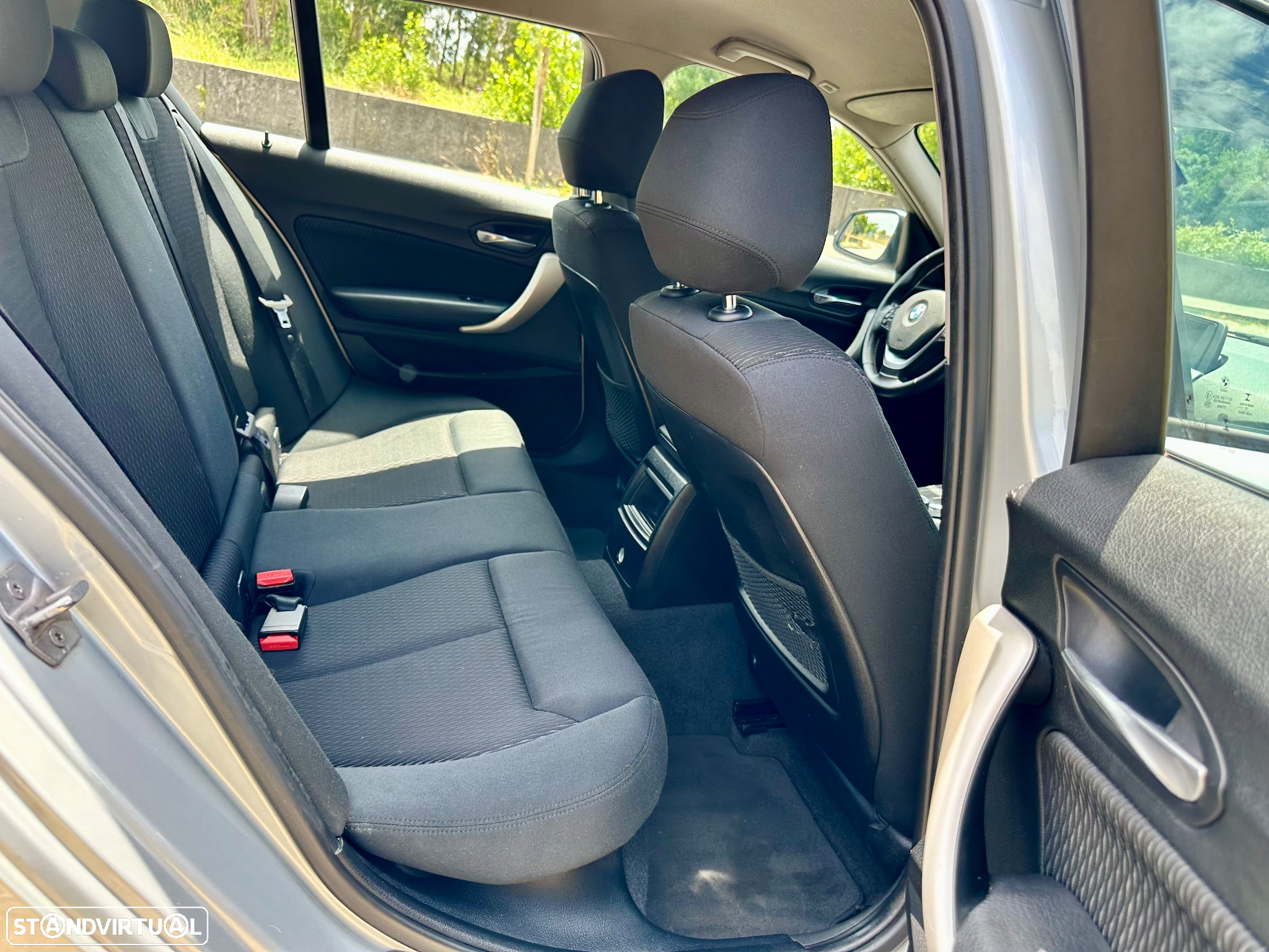 BMW 116 d Advantage Auto - 24
