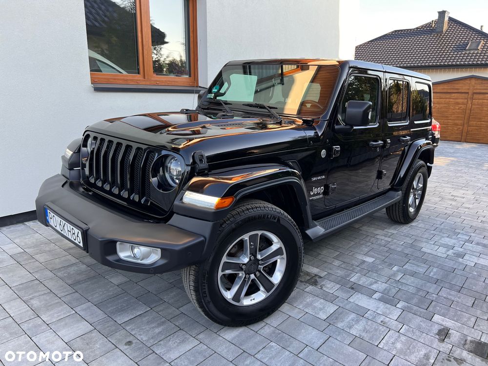 Jeep Wrangler Unlimited GME 2.0 Turbo Sahara - 2