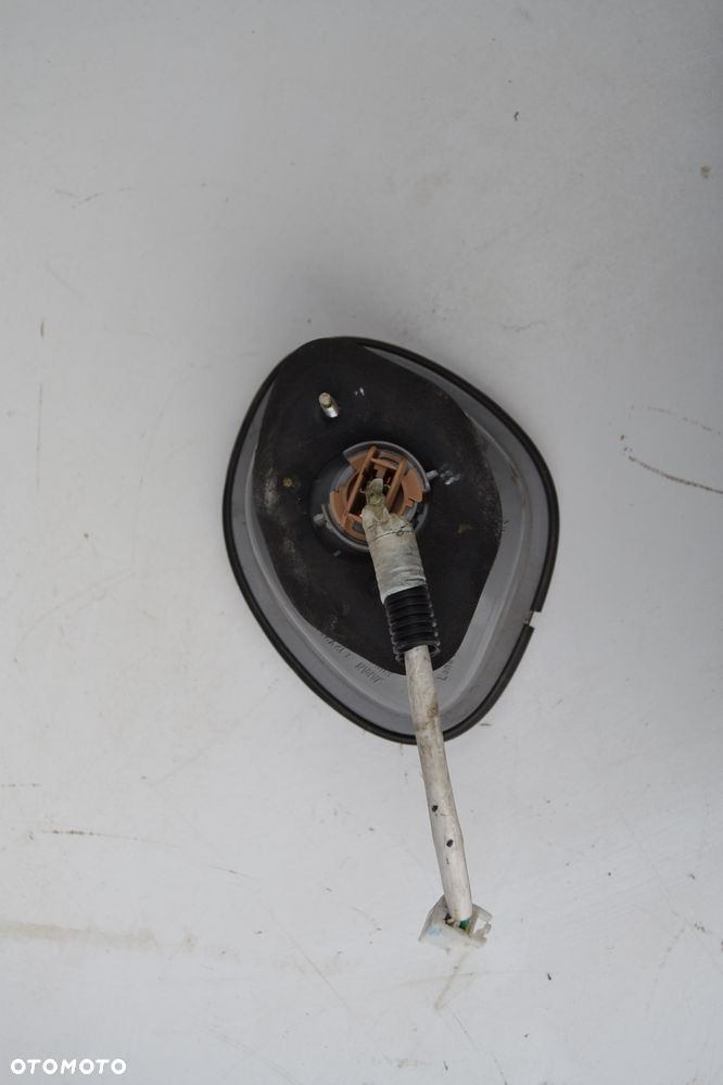 Lampy tył lexus gs II (300-430) 1997-2004r - 8