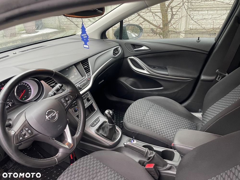 Opel Astra 1.5 D Start/Stop 2020 - 9