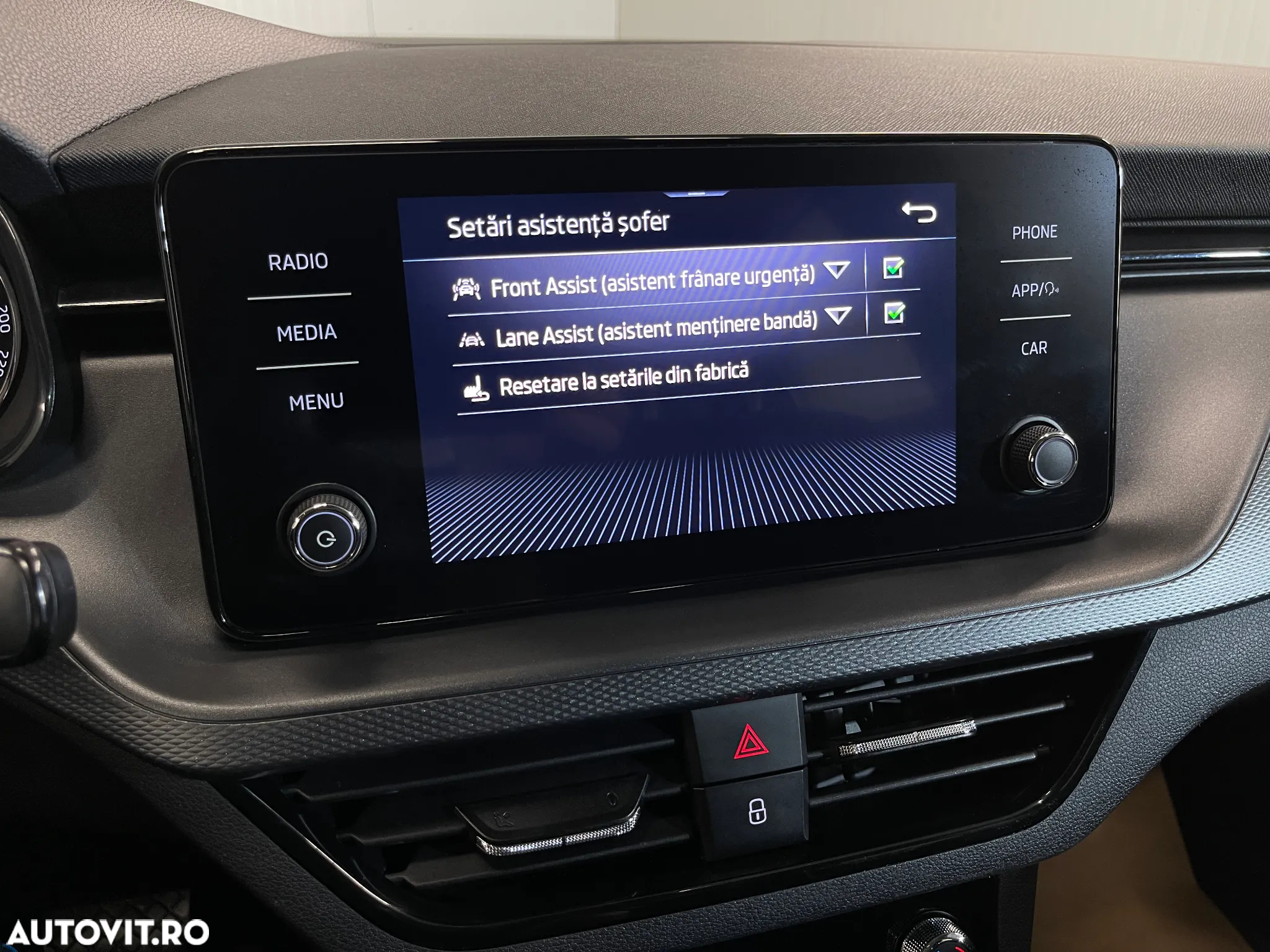 Skoda Scala 1.6 TDI DSG Ambition - 15