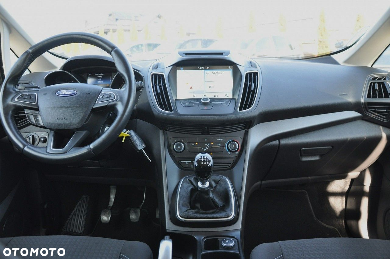 Ford Grand C-MAX - 17