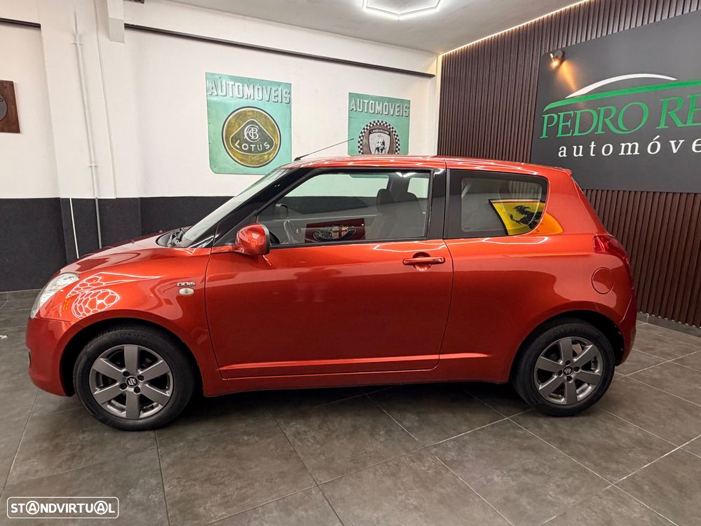 Suzuki Swift 1.3 DDiS GLX - 14