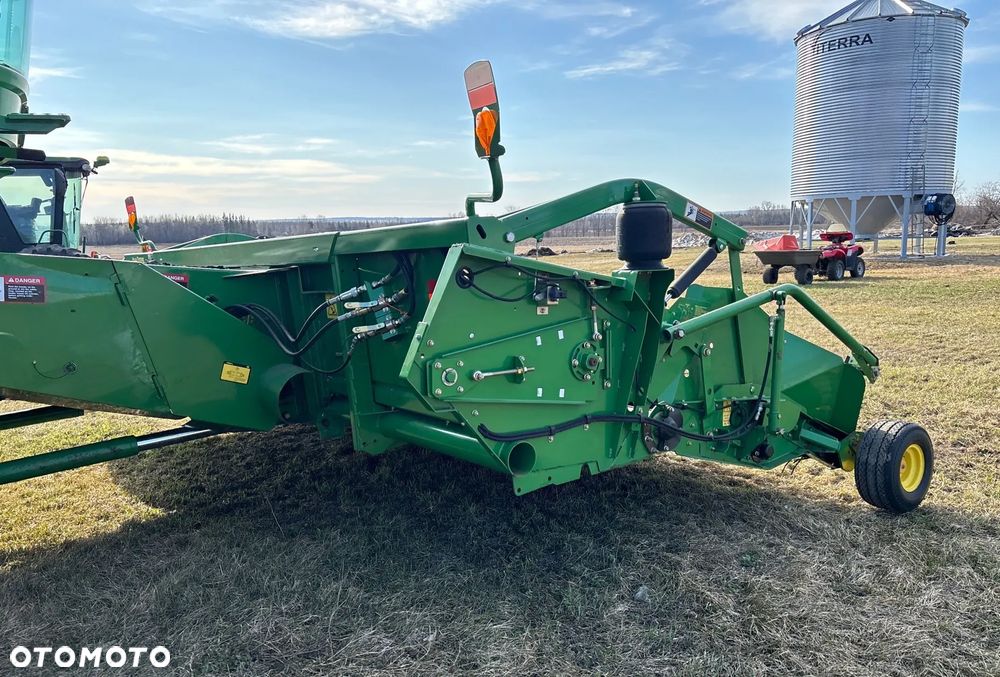 John Deere Kombajn John Deere 9750 STS z 2001 roku - 3
