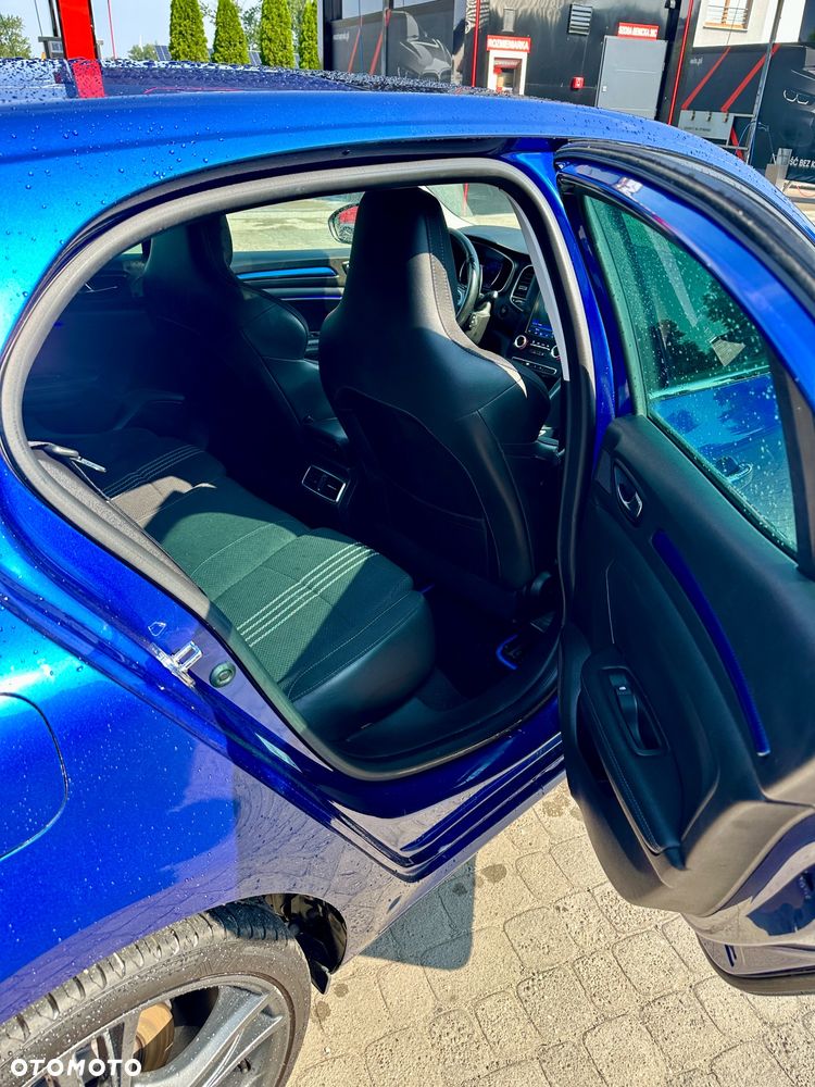 Renault Megane ENERGY TCe 205 EDC GT - 12