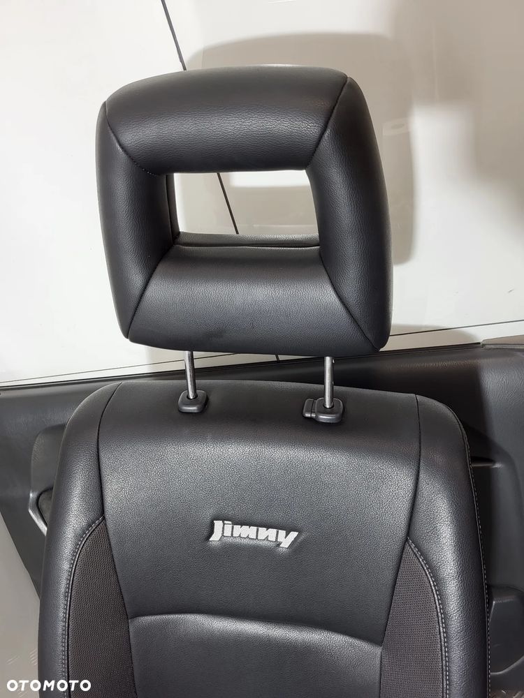 Suzuki Jimny Fotel Fotele Kanapa Skóra Grzane 2012R - 11
