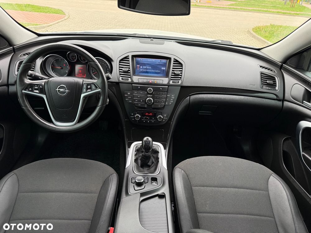 Opel Insignia - 13