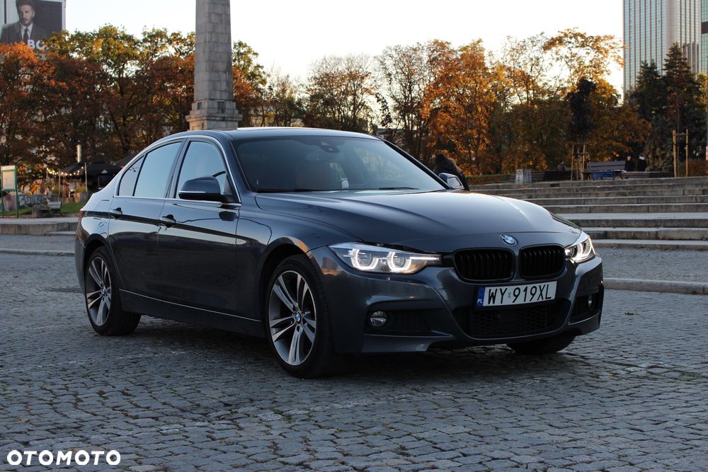 BMW Seria 3 330i xDrive Edition Luxury Line Purity - 14